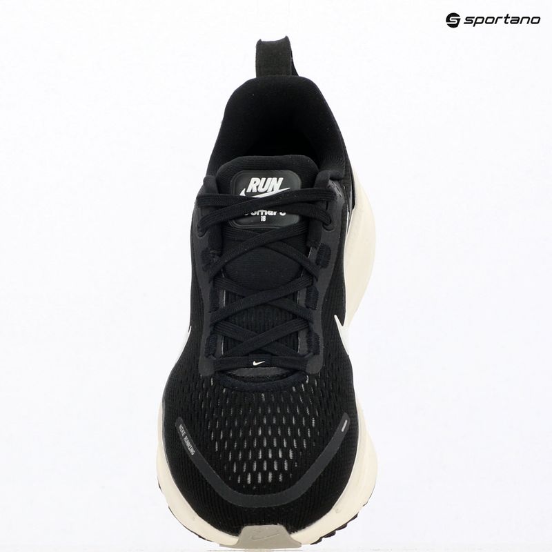 Dámske bežecké topánky Nike Vomero 18 Wide čierna/kokosové mlieko/summit biela 9