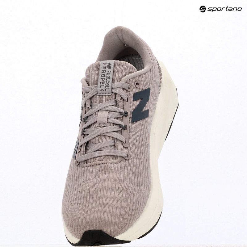 Dámske bežecké topánky  New Balance FuelCell Propel V5 candied violet/taro 9