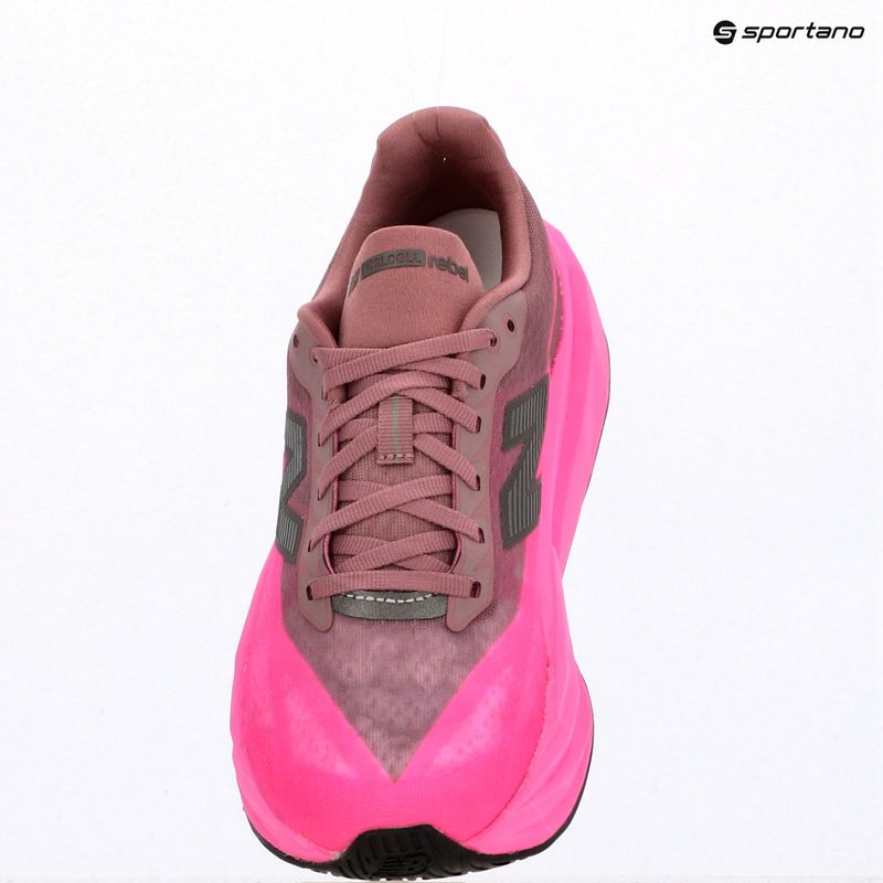 Pánske bežecké topánky   New Balance FuelCell Rebel V5 pink heat/rosewood 12
