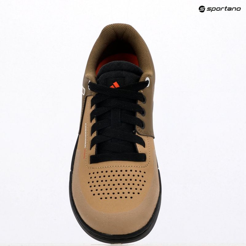 Pánske cyklistické topánky na platformové pedále adidas FIVE TEN Freerider Pro cardboard/off white/core black 9