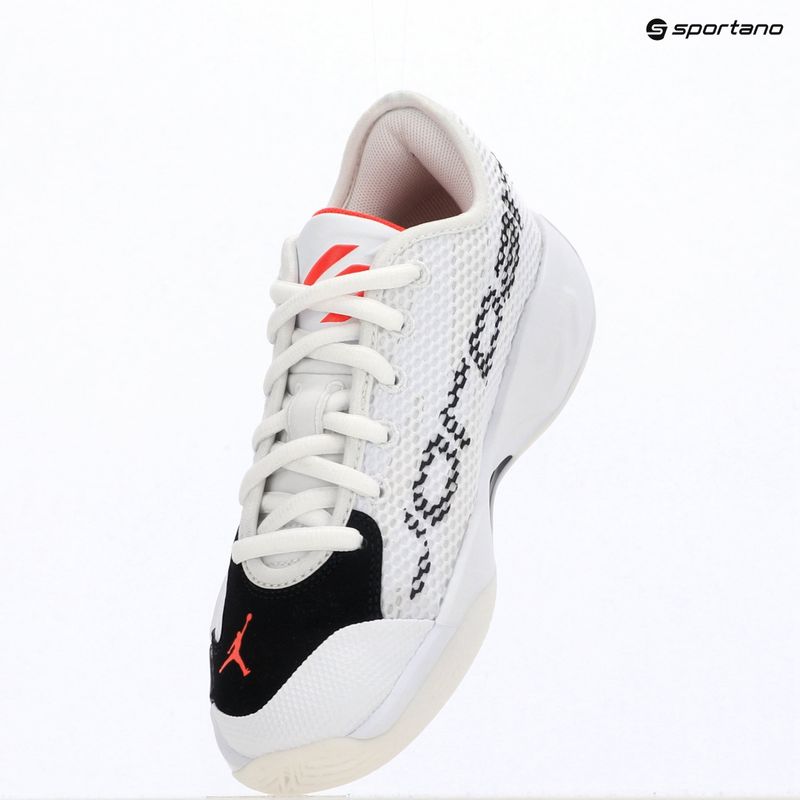 Detské basketbalové topánky Jordan Gap 77 GS Jr white/black/sail/bright crimson 12