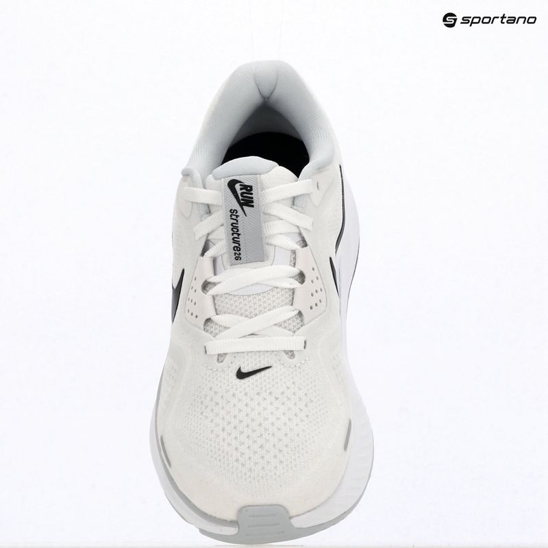 Dámske bežecké topánky Nike Structure 26 white/pure platinum/black 13