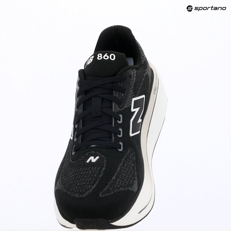 Dámske bežecké topánky New Balance Fresh Foam 860's V15 black/ 103 white 17