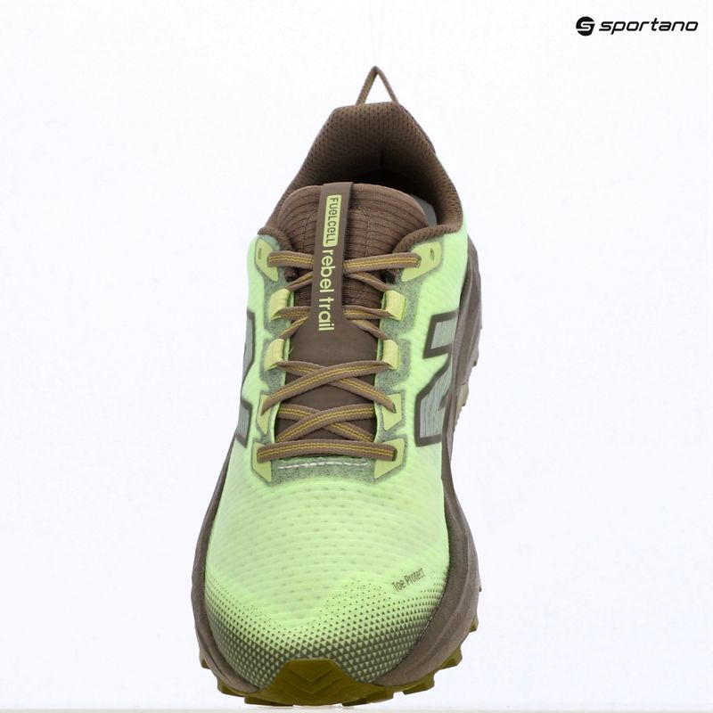 Pánske bežecké topánky New Balance Rebel Trail V1 afterglow/thunder brown 17