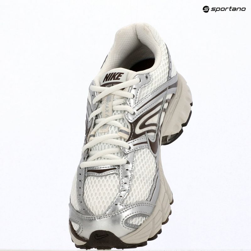 Dámske topánky Nike Air Max Moto 2K phantom/metallic silver/baroque brown 10