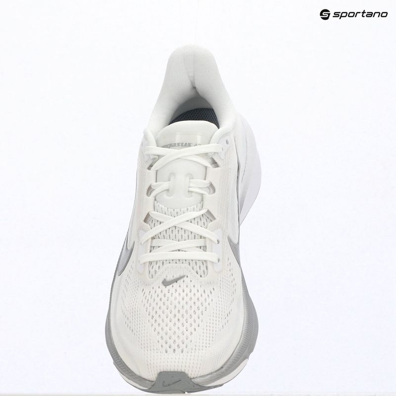 Dámske bežecké topánky Nike Pegasus 42 white/wolf grey/metallic silver 13