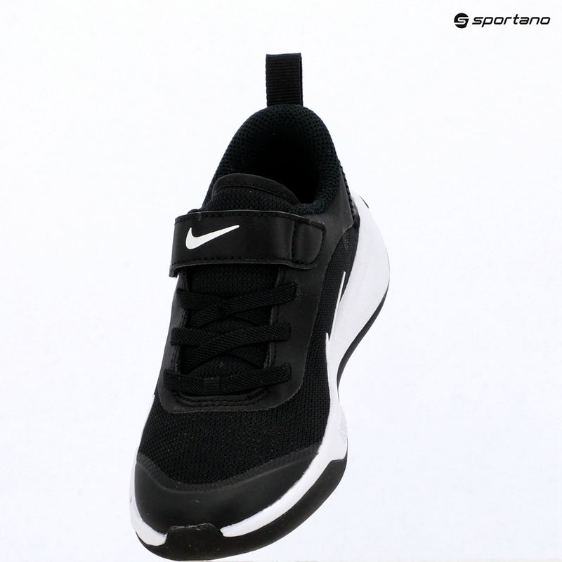 Detské topánky Nike Omni Multi-Court black/white 14