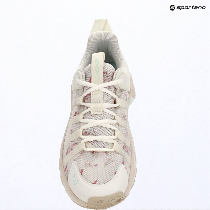 Dámske tréningové topánky Nike Free Metcon 7 SE sail/light orewood brown/barely green 14