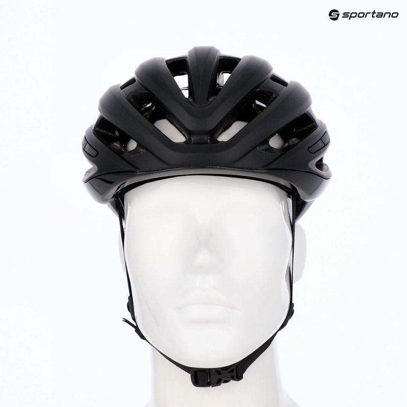 Cyklistická prilba Giro Agilis MIPS matte black 5