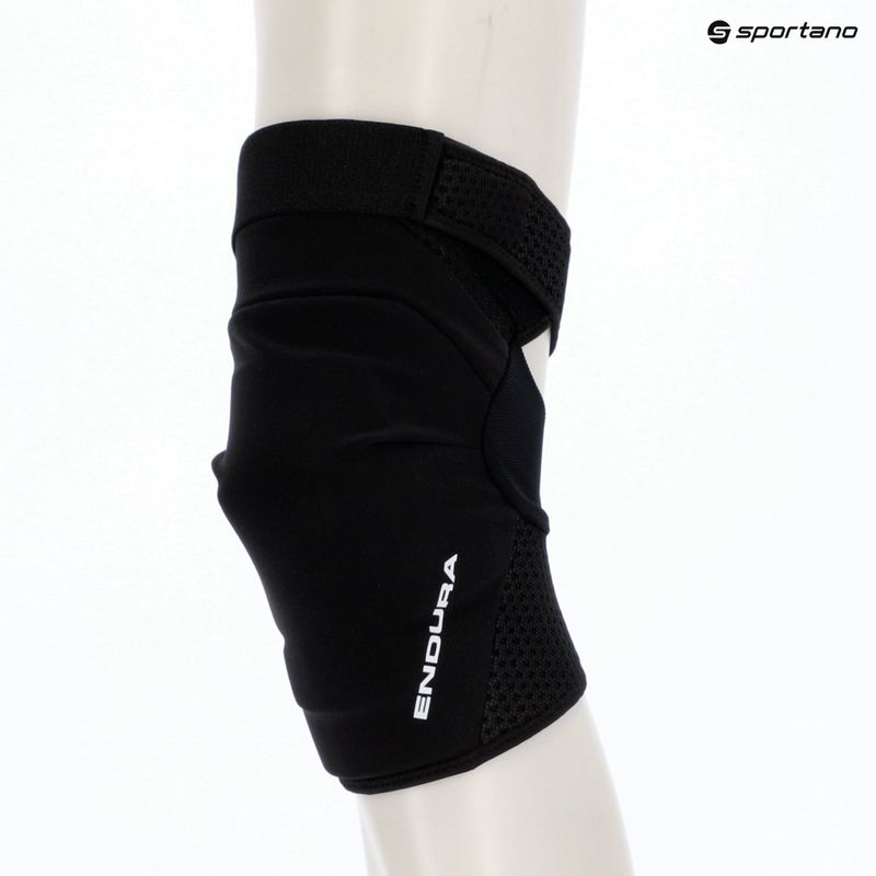 Detské cyklistické chrániče kolien Endura Singletrack Youth Knee Pads black 7