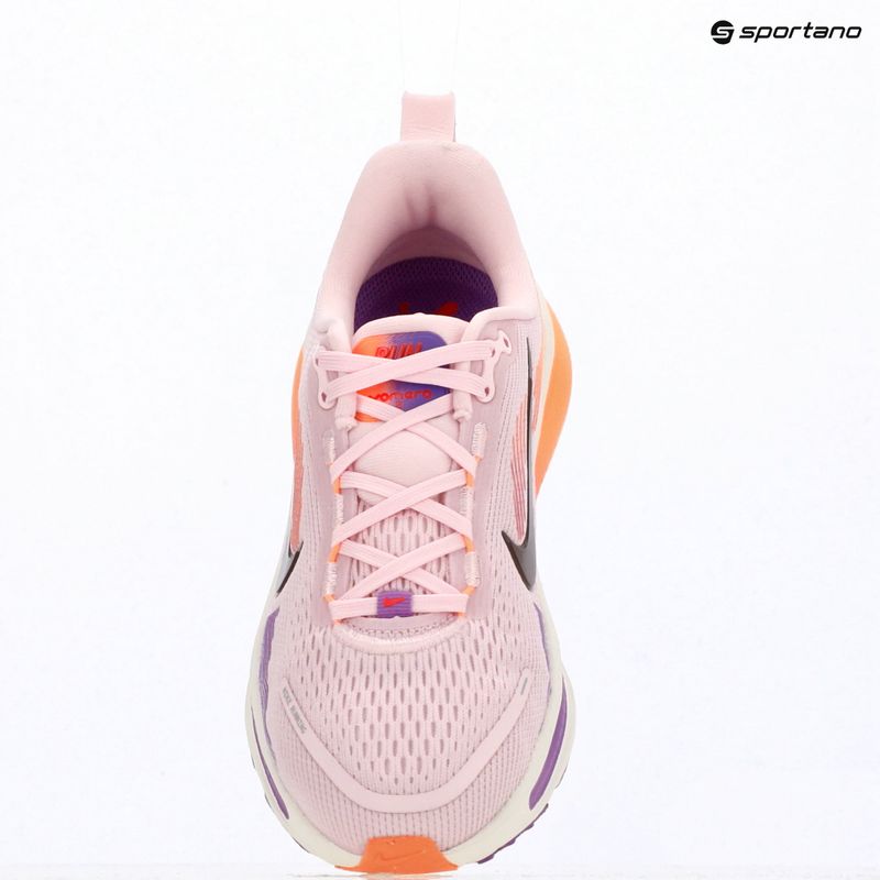 Bežecké topánky Nike Vomero 18 pink foam/bright violet/sail/tattoo 14