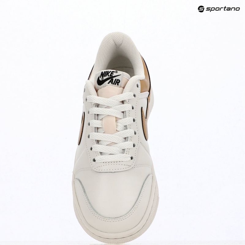 Buty damskie  Nike Air Jordan Skyline Low swan/black/metallic gold 9