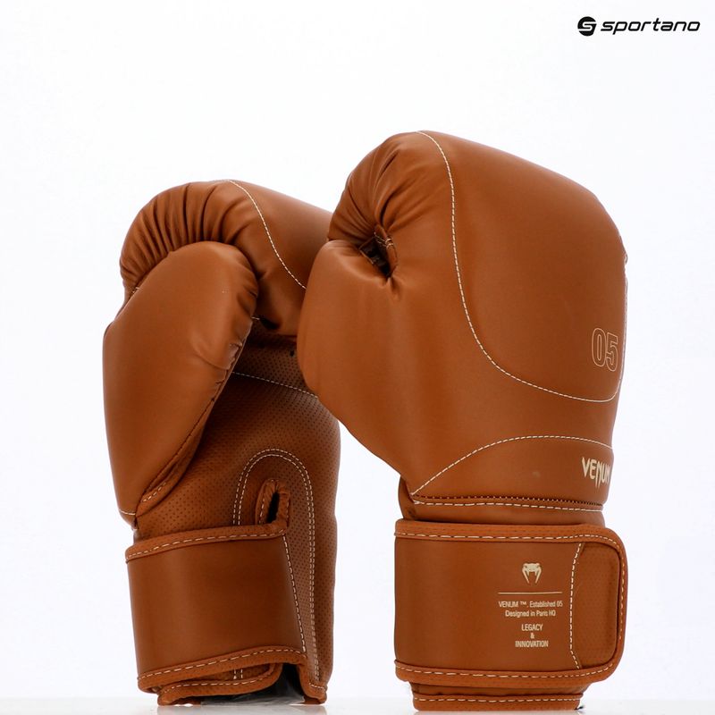 Pánske boxerské rukavice Venum Impact Evo VENUM-05061-058 chocolate 6