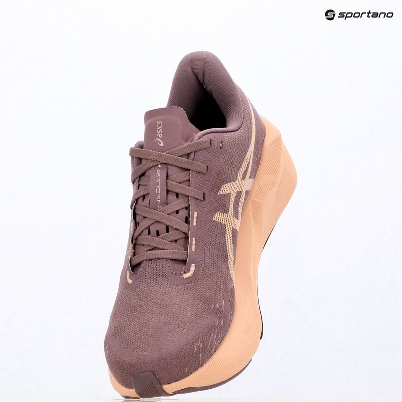Dámske bežecké topánky ASICS Novablast 6 dusty mauve/cantaloupe 9