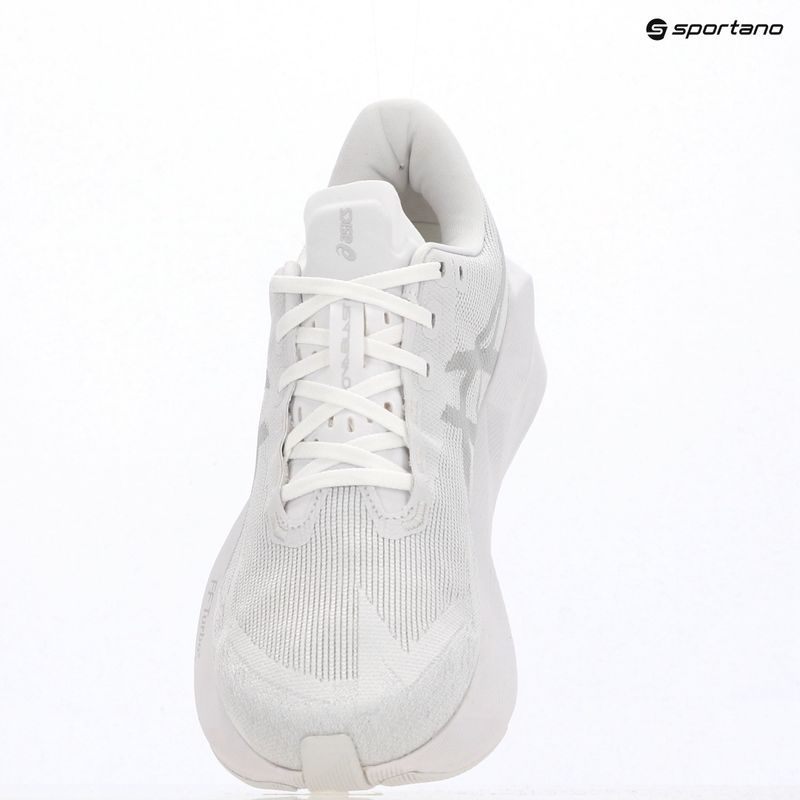 Pánske bežecké topánky ASICS Novablast 6 white/white 9