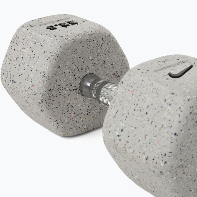 Pogumovaná činka Nike Strength Grind Hex Dumbbell 22,5 kg wolf grey 4
