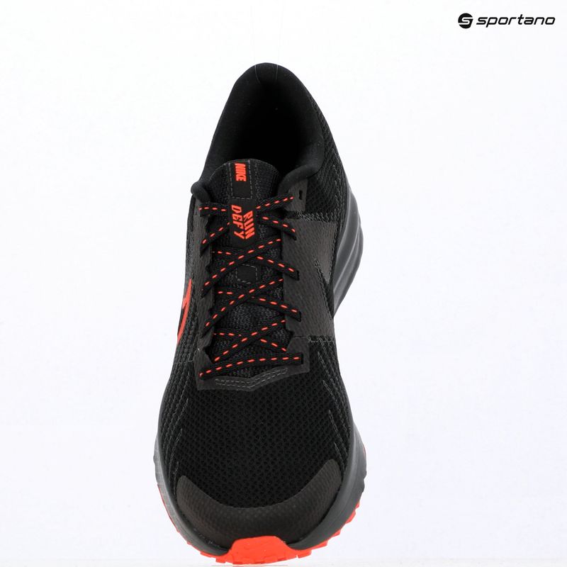 Pánske bežecké topánky Nike Run Defy Black/Anthracite/Bright Crimson 10