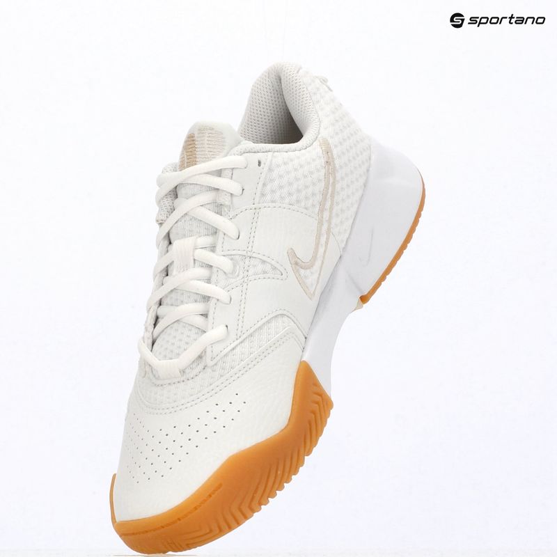 Dámske tenisové topánky Nike Court Lite 4 White/Summit White/Linen/Light Orewood Brown 10