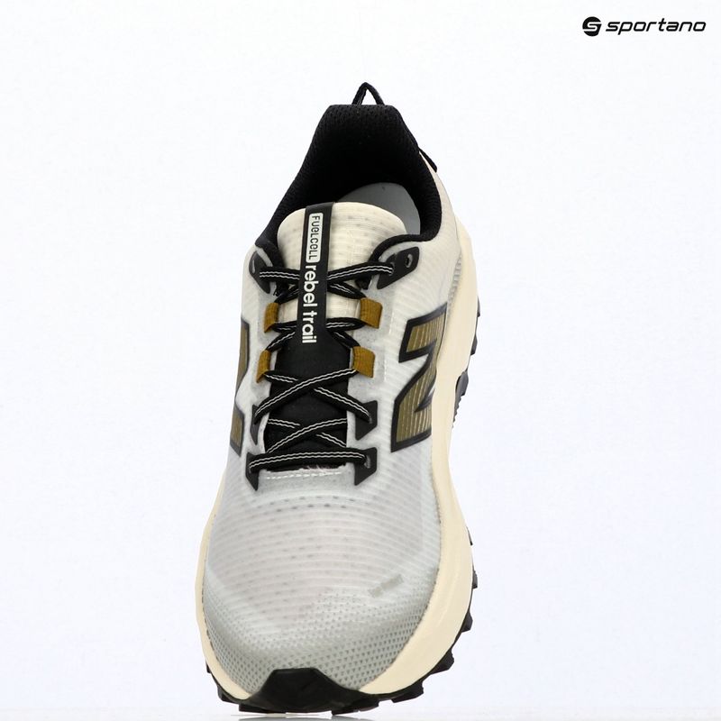 Pánske bežecké topánky New Balance Rebel Trail V1 angora/black 7