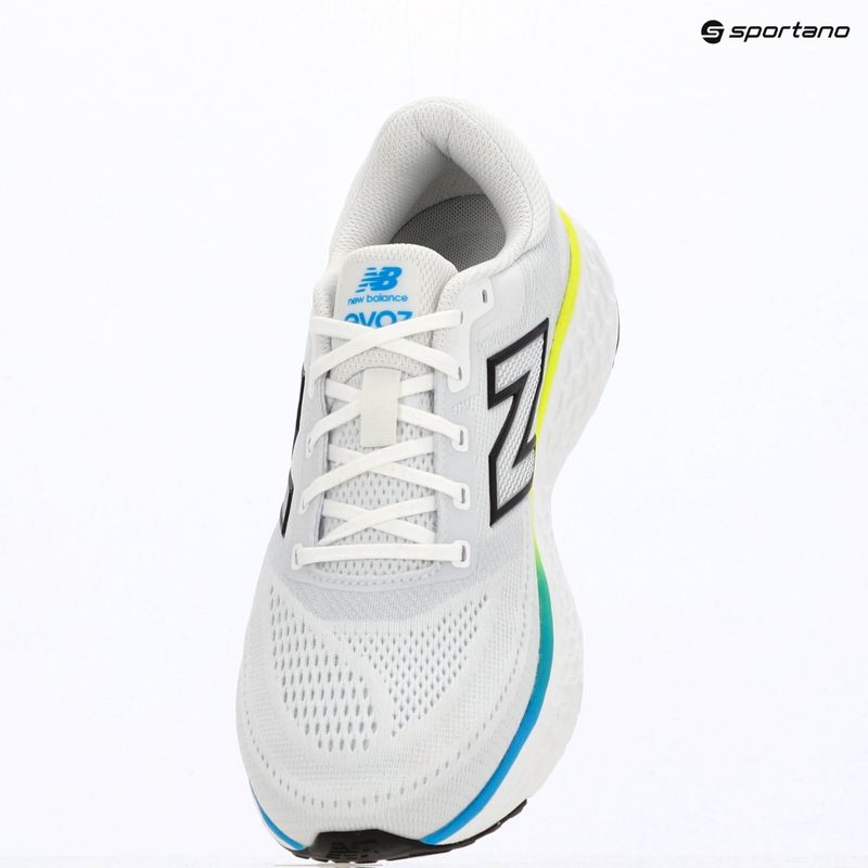 Pánske bežecké topánky New Balance Fresh Foam Evoz V4 white/black/altitude 7