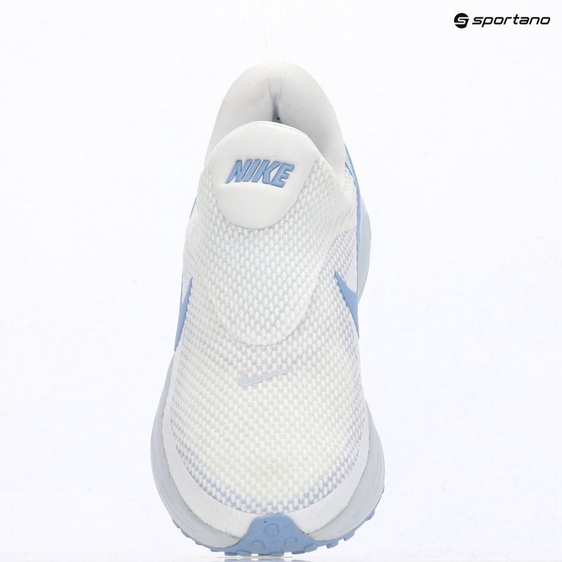 Dámske bežecké topánky Nike Revolution 8 EasyOn white/football grey/aluminum 6