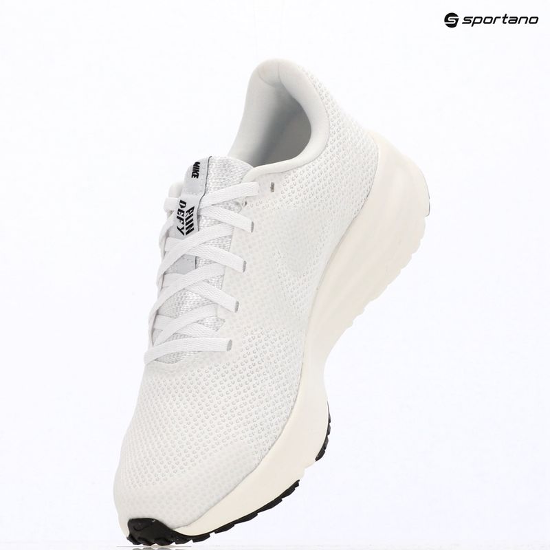 Dámske bežecké topánky Nike Run Defy white/sail/off white/black 10