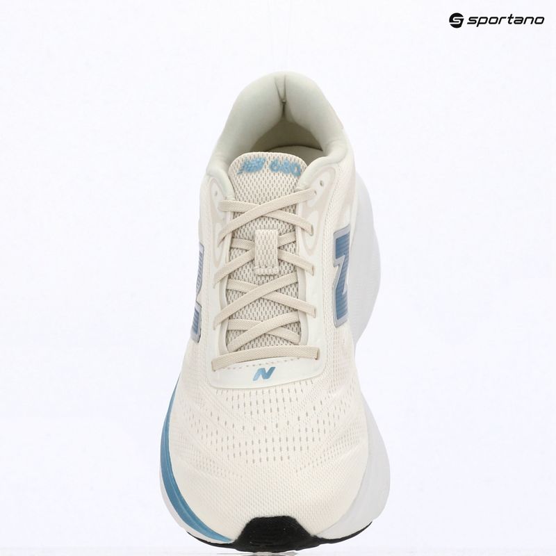 Dámske bežecké topánky New Balance Fresh Foam 680's V9 sea salt/altitude metallic/white 9