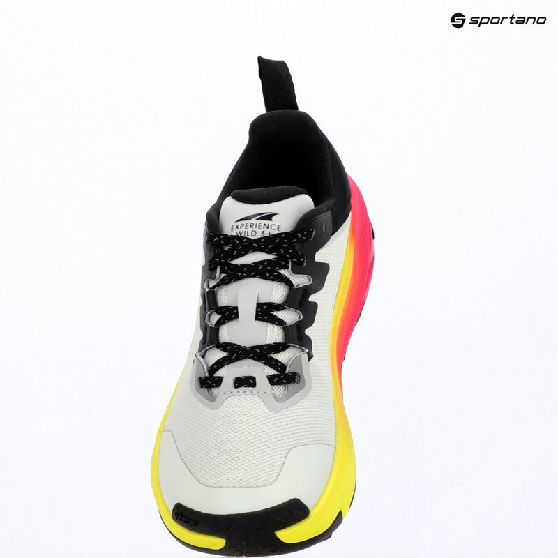Dámske bežecké topánky Altra Experience Wild 3+ ice/black/safety yellow 14