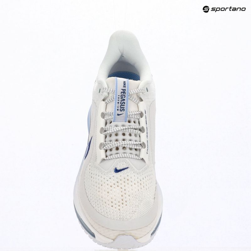 Dámske bežecké topánky Nike Pegasus Premium white/aluminum/sundial/mystic navy 18