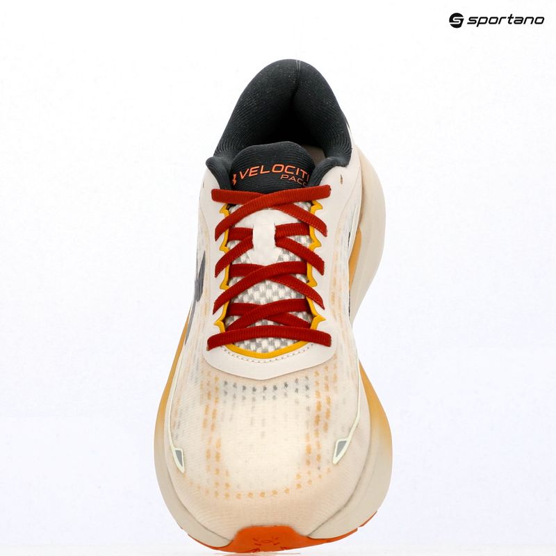Pánske bežecké topánky Under Armour Velociti Pace stone/terra gold/anthracite 9