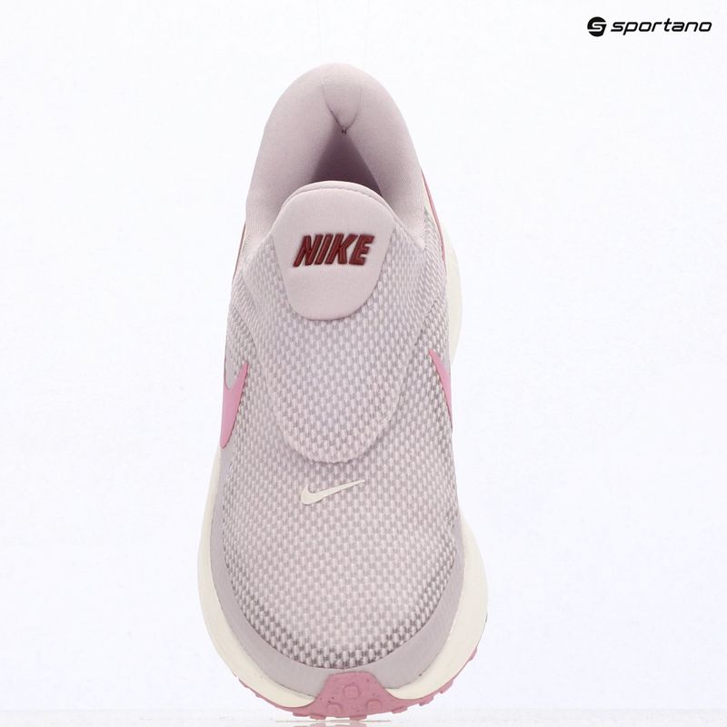 Dámske bežecké topánky Nike Revolution 8 EasyOn bleached lilac/sail/pink smoke/pink rise 6
