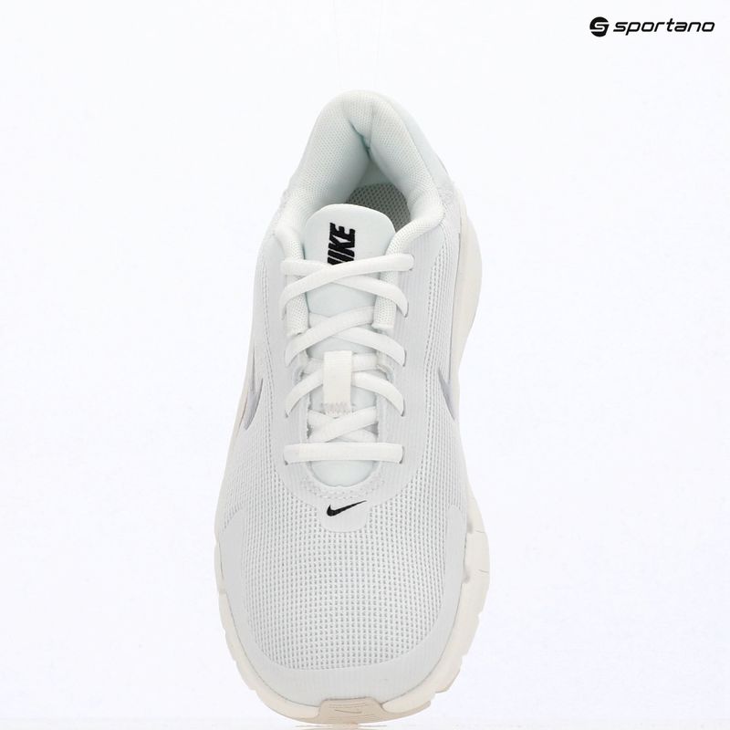 Dámske tréningové topánky Nike Flex Train white/sail/phantom/ metallic silver 10