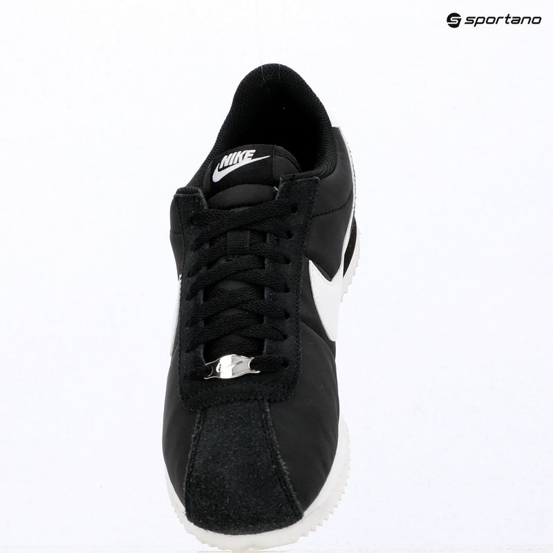 Dámske topánky Nike Cortez Textile black/white 16