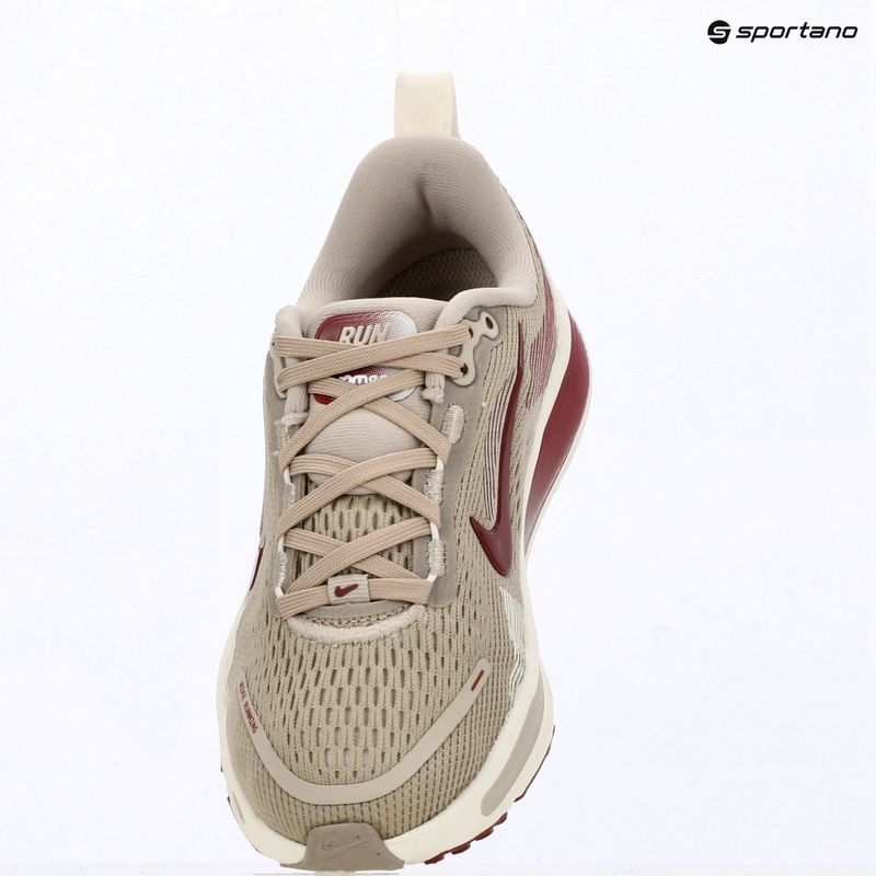 Detské bežecké topánky Nike Vomero 18 cream ii/sail/pink smoke 15