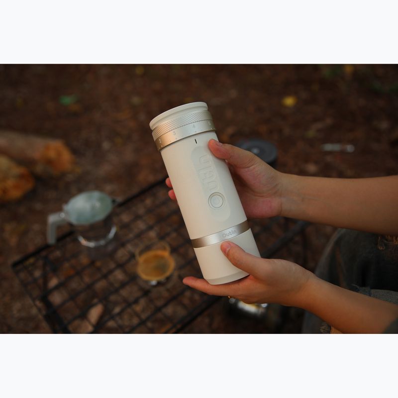 Mlynček na kávu OutIn Fino Sandstone White 7
