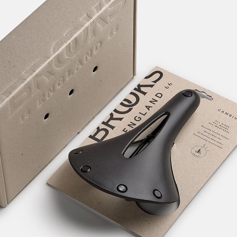 Cyklistické sedlo Brooks England C19 Carved black 8