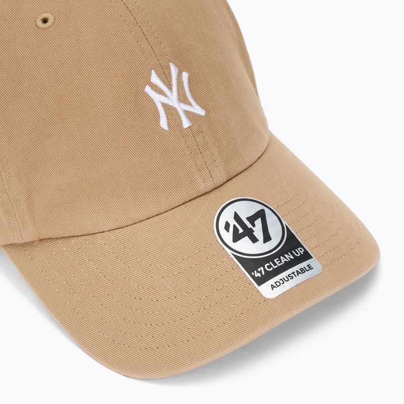 47 Značka MLB New York Yankees Base Runner čiapka CLEAN UP khaki 3