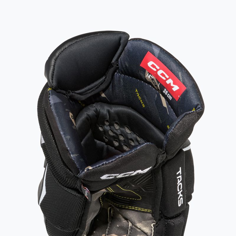 Hokejové rukavice CCM Tacks AS-V Pro SR black/white 4