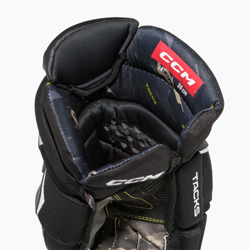 Detské hokejové rukavice CCM Tacks AS-V Pro YTH black/white 4