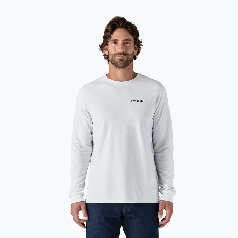 Pánske tričko Patagonia P-6 Logo Responsibili Longsleeve white