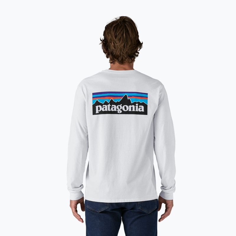 Pánske tričko Patagonia P-6 Logo Responsibili Longsleeve white 2