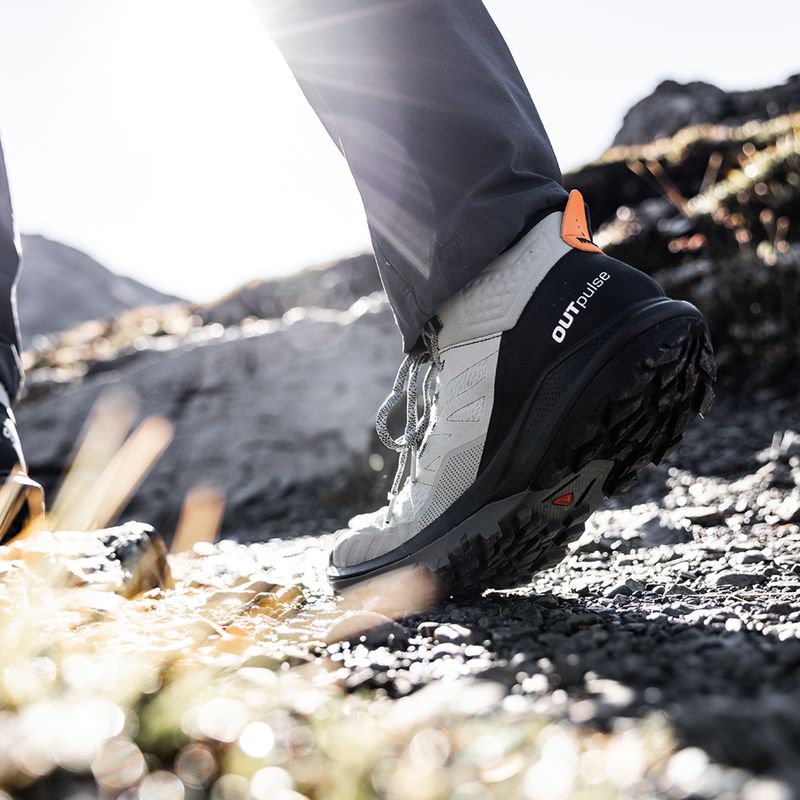Pánske trekingové topánky Salomon Outpulse Mid Gore-Tex zeleno-čierne L415889 9