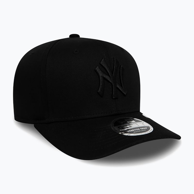 Šiltovka New Era Tonal Black 9Fifty Stretch Snap New York Yankees cap black