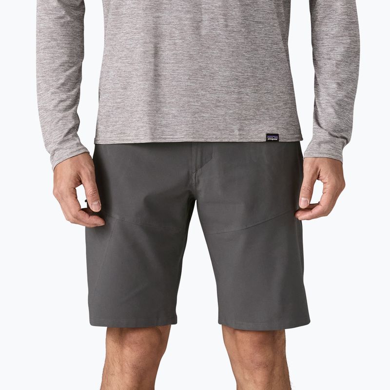 Pánske šortky Patagonia Terravia Trail 10" forge grey 4
