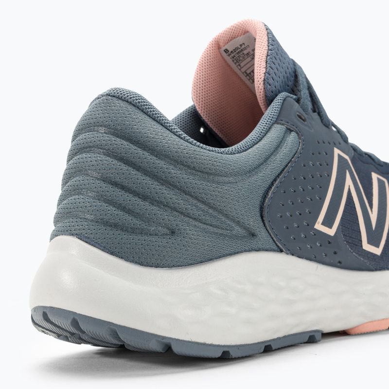 Dámska bežecká obuv New Balance W520LP7 sivá 9