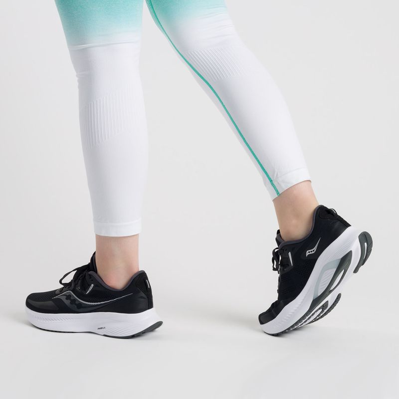 Dámska bežecká obuv Saucony Guide 15 black S10684-05 3