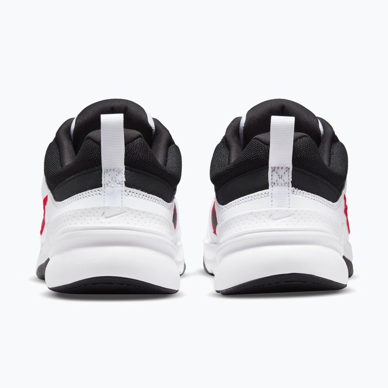 Pánske tréningové topánky Nike Defy All Day white/university red/black 4
