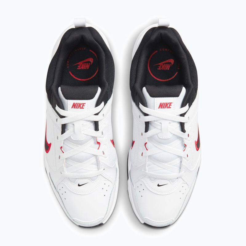 Pánske tréningové topánky Nike Defy All Day white/university red/black 5