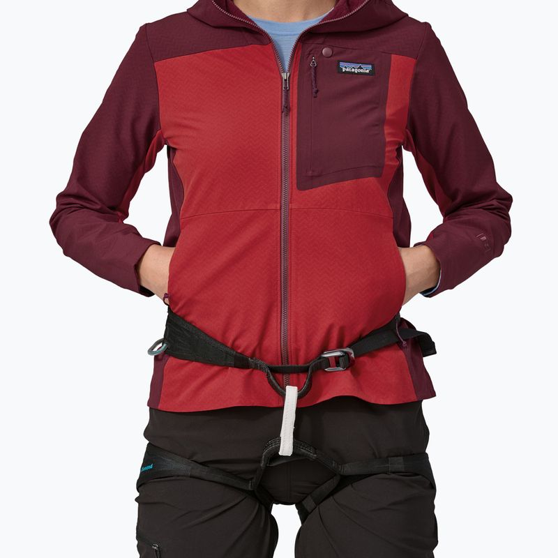 Dámska softshellová bunda Patagonia R1 CrossStrata Hoody touring červená 8