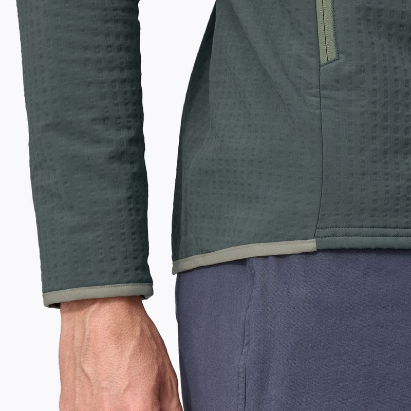 Pánska softshellová bunda Patagonia R2 TechFace nouveau green 9